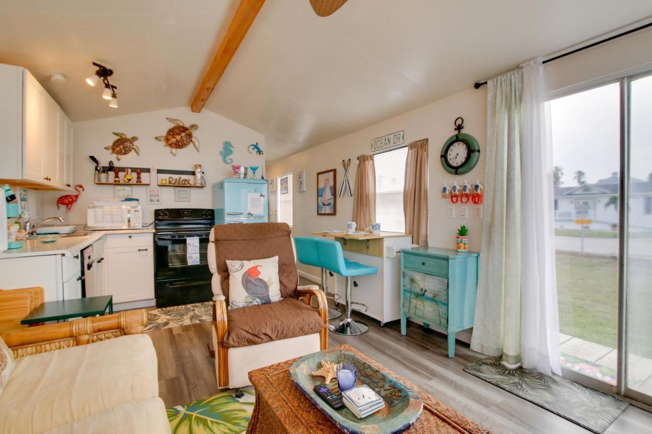 Cozy Waterfront Port Isabel Cottage With Deck! Экстерьер фото